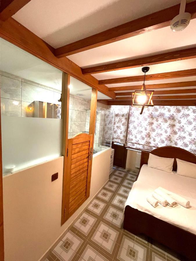 Authentic Turkish Home Family Room Стамбул Экстерьер фото